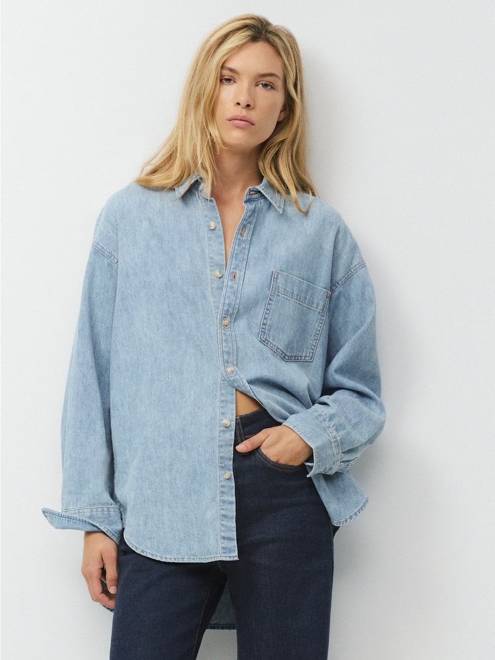 Aritzia Denim Forum The '80s Comfy Denim Shirt